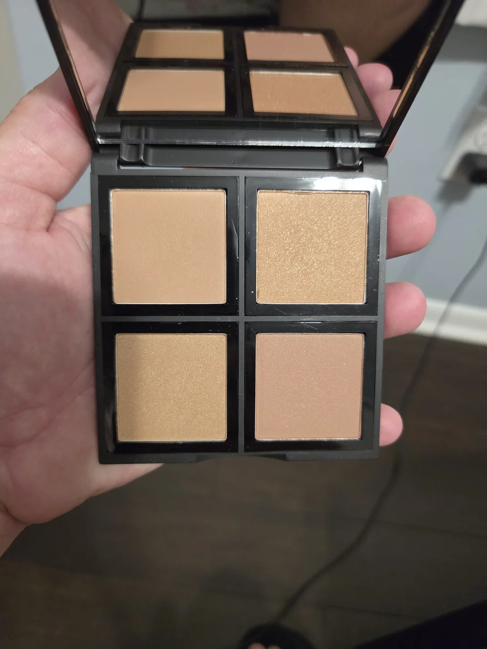 Makeup Lovers Bronzer Palette - e.l.f. Bronzed Beauty 0.56 Oz
